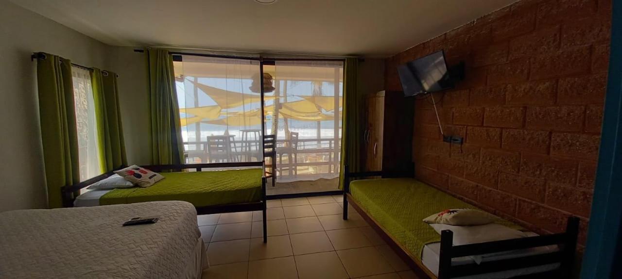 Reef On The Water Hotel Tamanique ภายนอก รูปภาพ