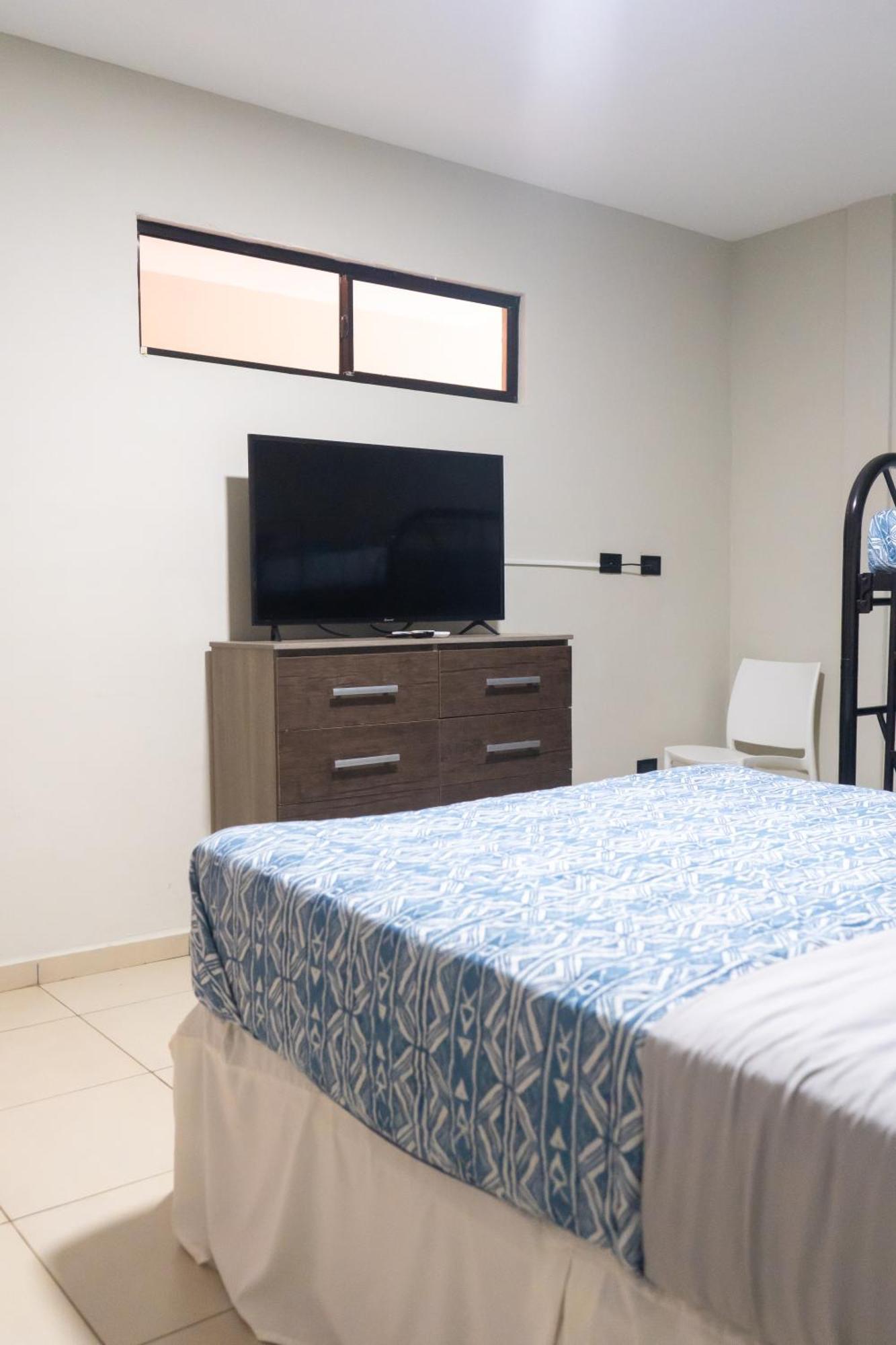 Reef On The Water Hotel Tamanique ภายนอก รูปภาพ