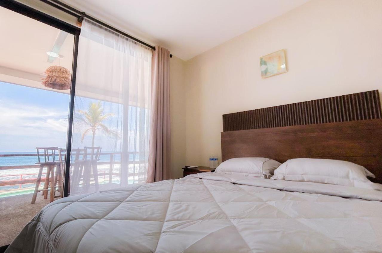 Reef On The Water Hotel Tamanique ภายนอก รูปภาพ